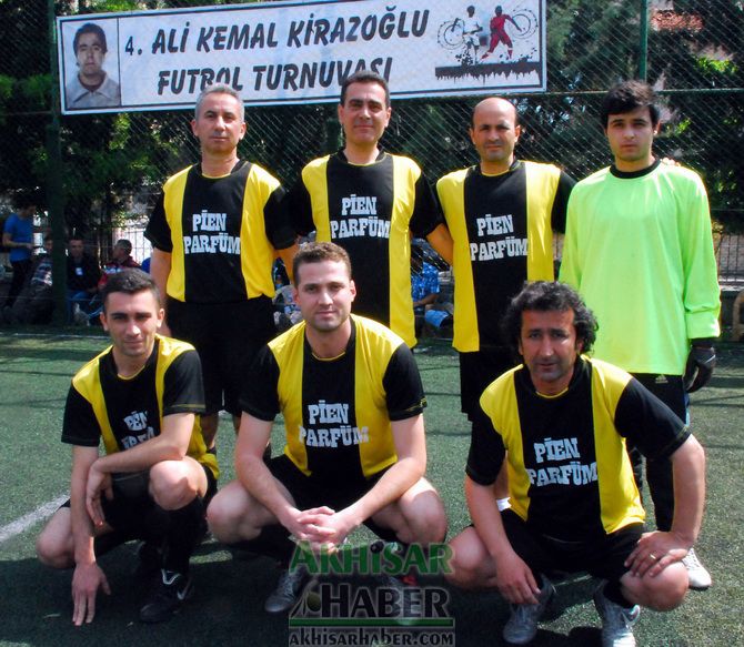 Kirazoğlu Halı Saha Futbol Turnuvasında 2 hafta